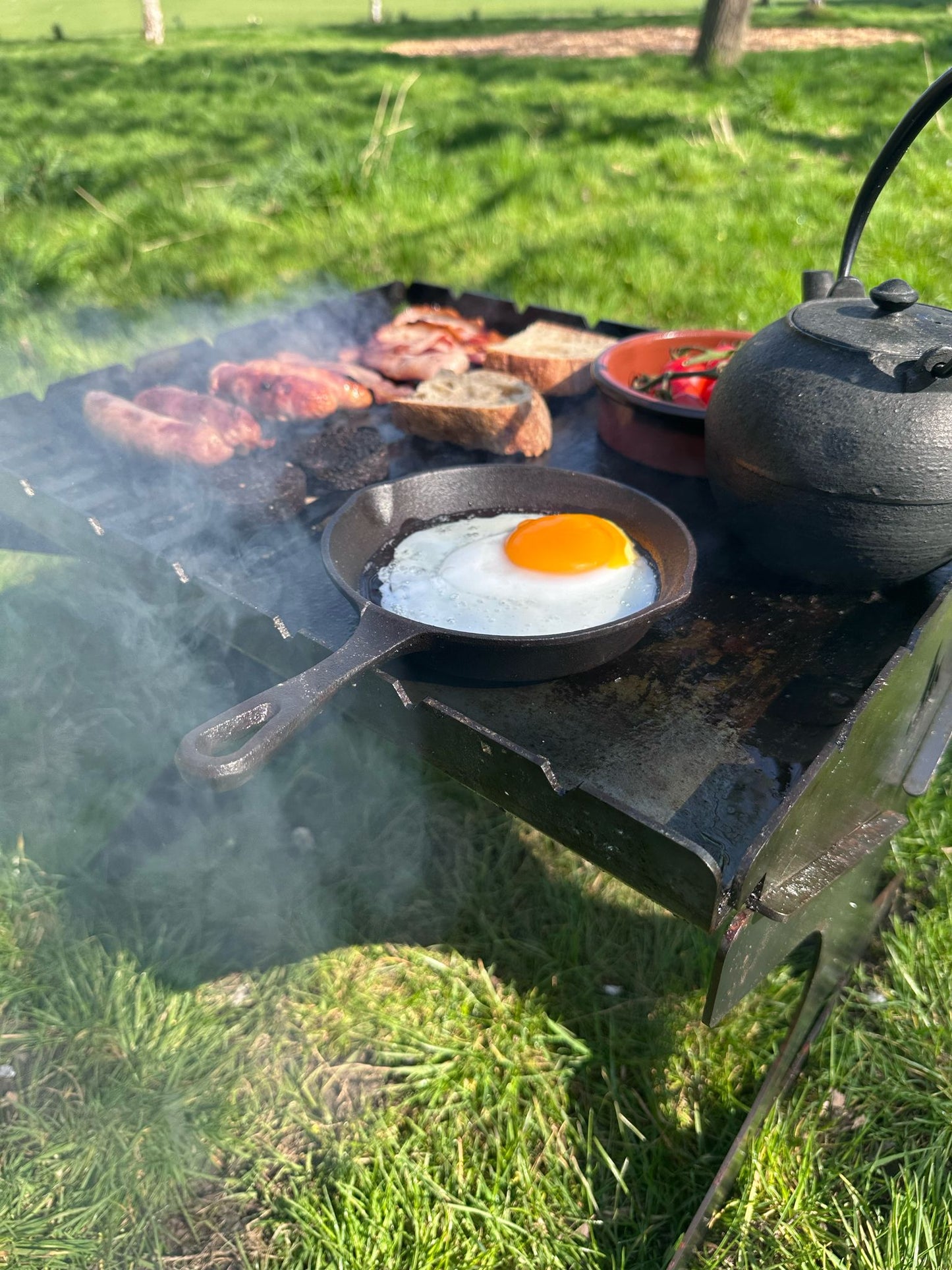 Portable BBQ Roamer Grill